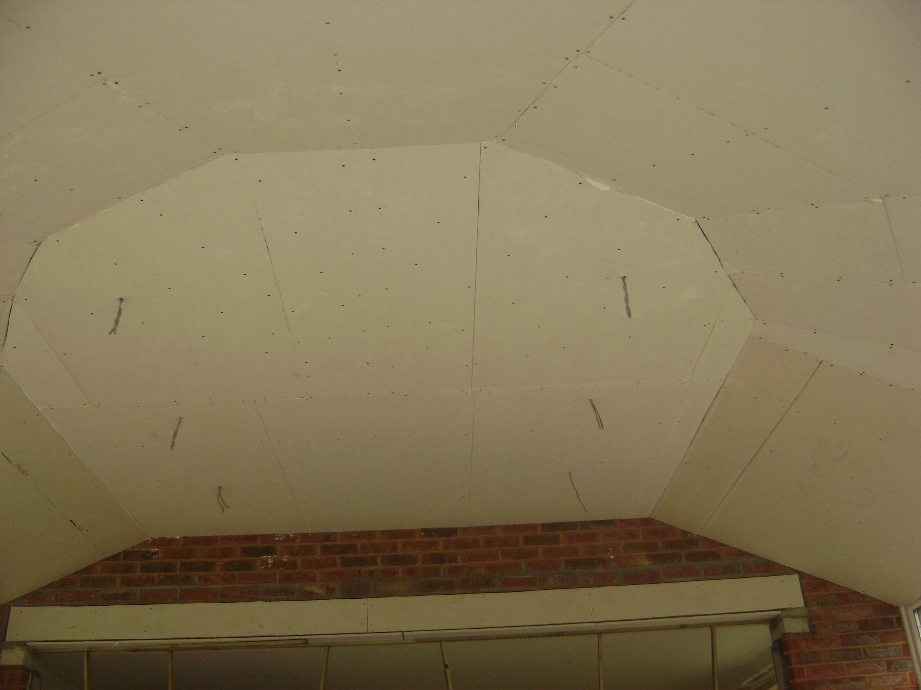 Following completion of insulation the ceiling was boarded, the cutting of the boards caused a bit of head scratching to make sure it all looked totally symetrical